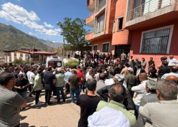 Silahla kayınpederinin evini bastı: 4 ölü