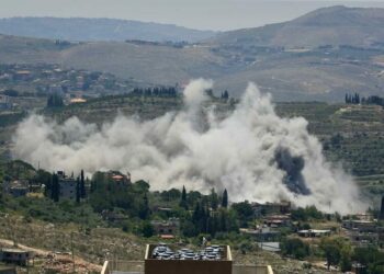 İsrail ordusu Beyrut'un Dahiye bölgesine hava saldırısı düzenledi
