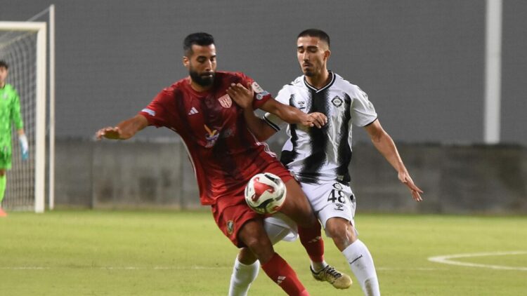 Altay'a iki oyuncudan daha ihtar