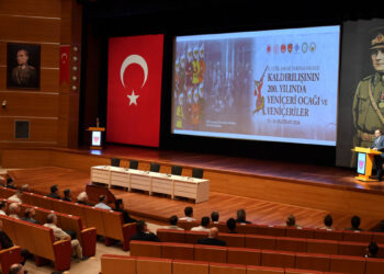 İstanbul'da 'Yeniçeriliğin kaldırılışının 200’üncü yılında 2’nci Türk Askeri Tarih Kongresi' başladı