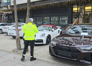 Kadıköy'de ünlü oto galeriye 'dolandırıcılık' soruşturması; 141 milyon liralık vurgun iddiası
