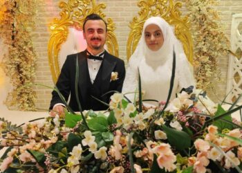 Film gibi hayatta mutlu son; ölümün kıyısından nikah masasına
