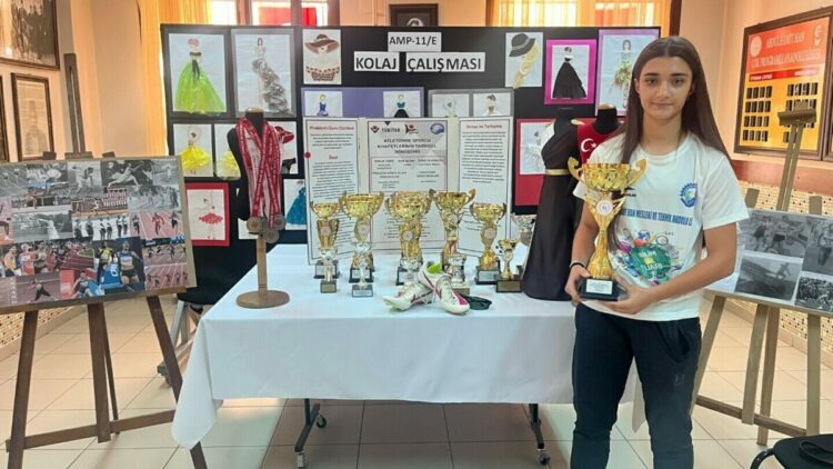 Atletizmdeki başarısını moda tasarım projesine dönüştürdü