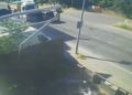 Küçükçekmece'de hafriyat kamyonuyla hafif ticari aracın kafa kafa çarpıştığı kaza kamerada
