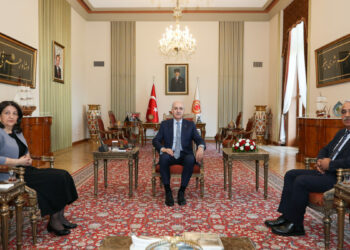 TBMM Başkanı Kurtulmuş, DEM Parti İmralı heyetini kabul etti