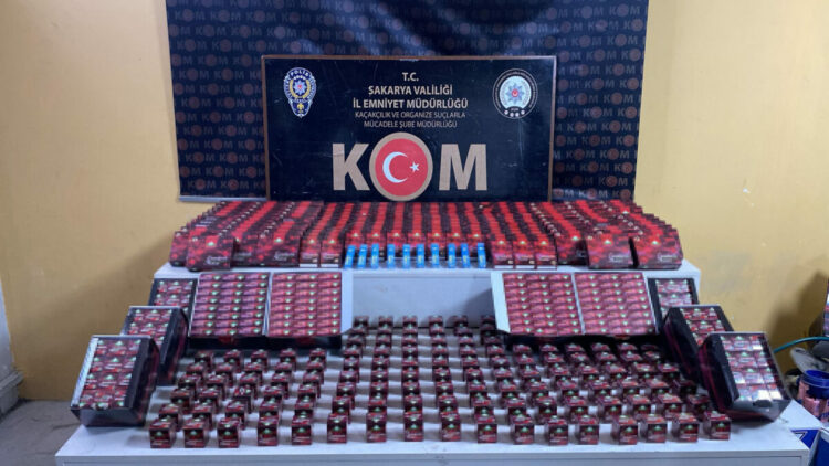 Sakarya'da kaçakçılık operasyonlarında 3 gözaltı