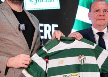 Bursaspor'un forma göğüs sponsoru 70 milyon TL bedelle Yörsan oldu