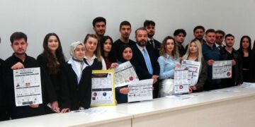 Girişimcilik dersinde 10 gastronomi, 20 turizm işletmeciliği alanında şirket kurdular