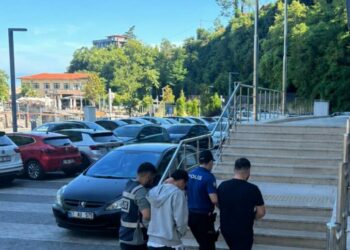 Zonguldak'ta fuhuş operasyonu; 2 tutukluma