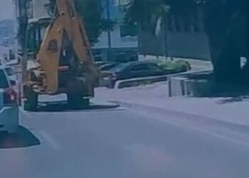 Bahçelievler’de polis zannedip araçtan indi; 180 bin lira ceza yazıldı