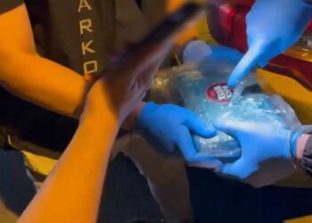 Beylikdüzü’nde 23 kilo uyuşturucu ele geçirildi: 4 gözaltı