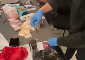 Kriptolu haberleşme sistemi ile uluslararası uyuşturucu ticaretine operasyon / Görüntüyle