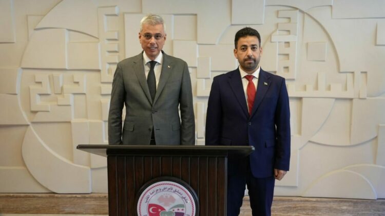 Sağlık Bakanı Memişoğlu, Suriye'de