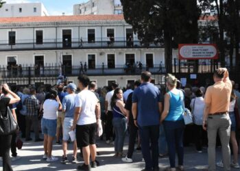 İzmir'de YKS heyecanı başladı