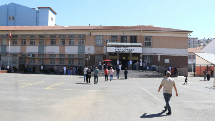 Diyarbakır'da YKS heyecanı