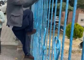 Kırıkkale'de YKS'ye geç kalan aday kapıda kaldı