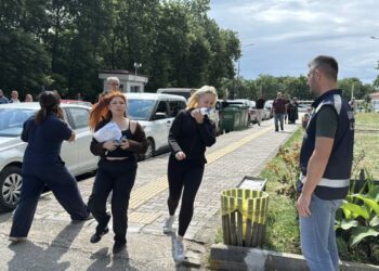 Samsun’da geç kalan 2 öğrenci sınava giremedi