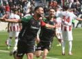 Karşıyaka'da yıldızlar görüşme odasına