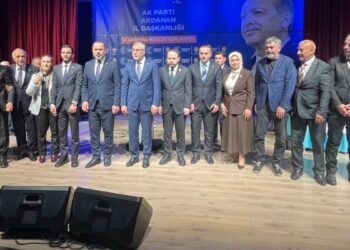 Bakan Işıkhan: AK Parti seçimden seçime değil, attığı her adımda milletle bir arada