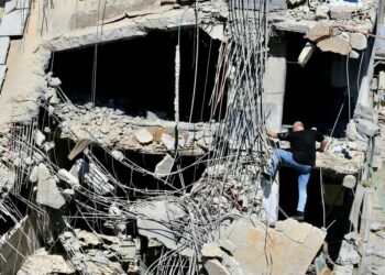 İsrail'in Lübnan'a saldırılarında hayatını kaybedenlerin sayısı 4 bin 106’ya yükseldi