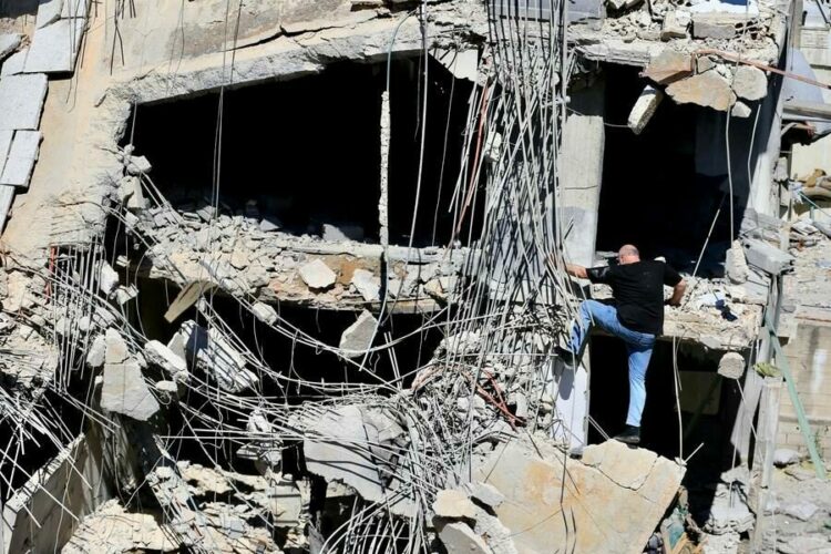 İsrail'in Lübnan'a saldırılarında hayatını kaybedenlerin sayısı 4 bin 106’ya yükseldi