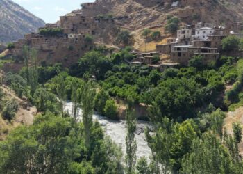 Bitlis'te tarihi doku ve doğal güzellikler bir arada