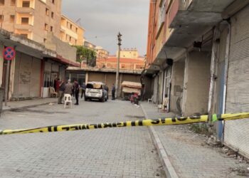 Osmaniye’de sokak ortasında bıçaklı kavga: 1 ölü