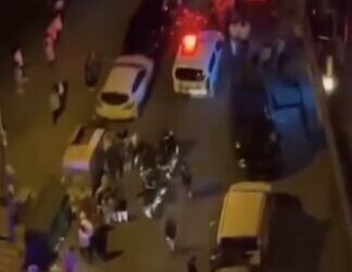 Esenler'de eşiyle kavga etti; polisten kaçmaya çalışırken pencereden düştü