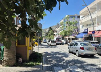 Akdeniz'de 4.9 büyüklüğünde deprem