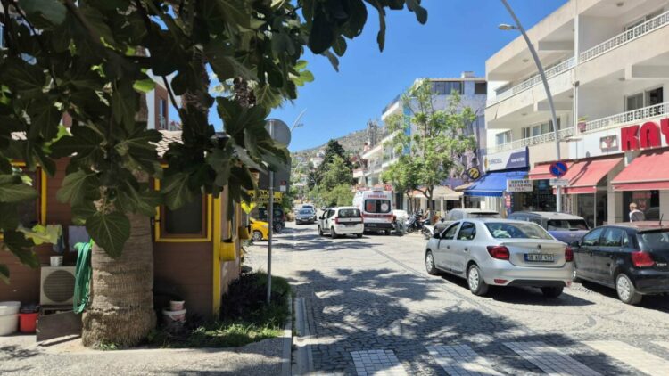 Akdeniz'de 4.9 büyüklüğünde deprem