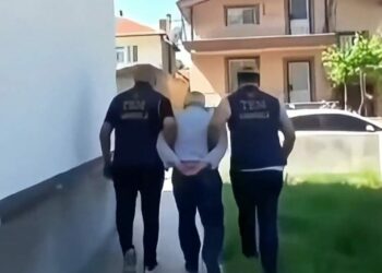 42 ilde FETÖ operasyonu: 128 tutuklama