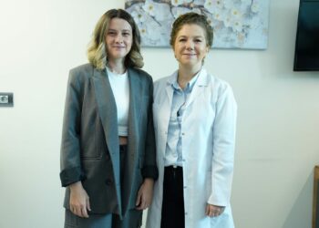 'Granulomatöz mastit, memede ağrı, şişlik ve iltihaplanmayla kendini gösteriyor'