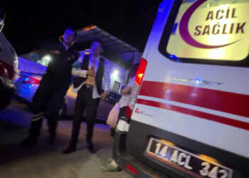 Bolu'da düğünde çıkan kavgada damatla birlikte 3 kişi yaralandı