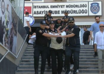 Erhan Karaal'ın kaçırılmasına ilişkin gözaltına alınan şüpheliler adliyeye sevk edildi /Geniş haber- aktüel görüntü