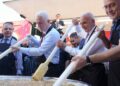 Ümraniye’de vatandaşlara aşure ikram edildi