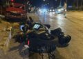 Otomobille çarpışan motosikletin sürücüsü ağır yaralandı