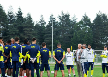Fenerbahçe, Topuk Yaylası'nda hazırlıklarını sürdürüyor