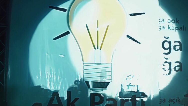 AK Parti'nin 25'inci yıl şarkısı ilk kez dinletildi