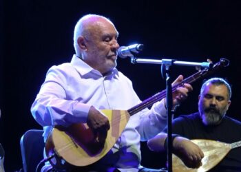 Musa Eroğlu, Bursa'da sahne aldı