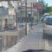 Balkon demirinde mahsur kaldı, itfaiye merdiveniyle kurtarıldı