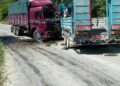 Manisa’da iki kamyonun çarpıştığı kazada sürücüler öldü, 1 yaralı