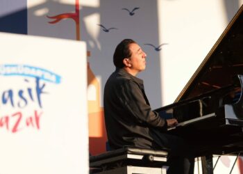 Fazıl Say, 'Klasik Pazar' konserleri kapsamında Üsküdar’da sahne aldı
