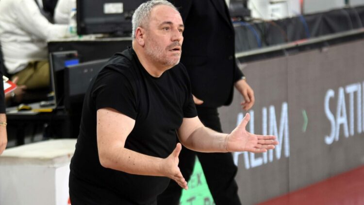 Karşıyaka'da Ahmet Kandemir'le görüşme
