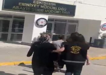 Evden 1,5 milyon liralık ziynet eşyası çalan 3 şüpheli yakalandı
