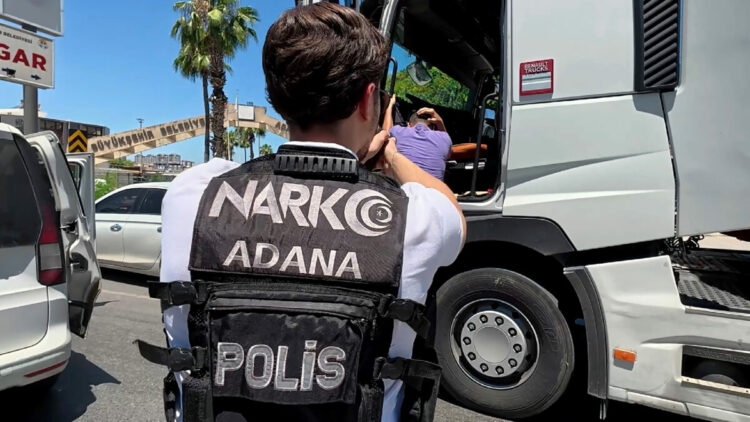 TIR’da 1,8 milyon uyuşturucu hap ele geçirildi