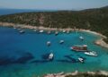 Bodrum'un mavi koylarına turist ilgisi; lüks teknelerin haftalık kirası 7 bin avrodan başlıyor