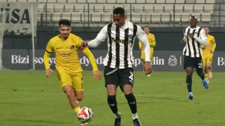 Manisa FK iç transferde iş bitirdi
