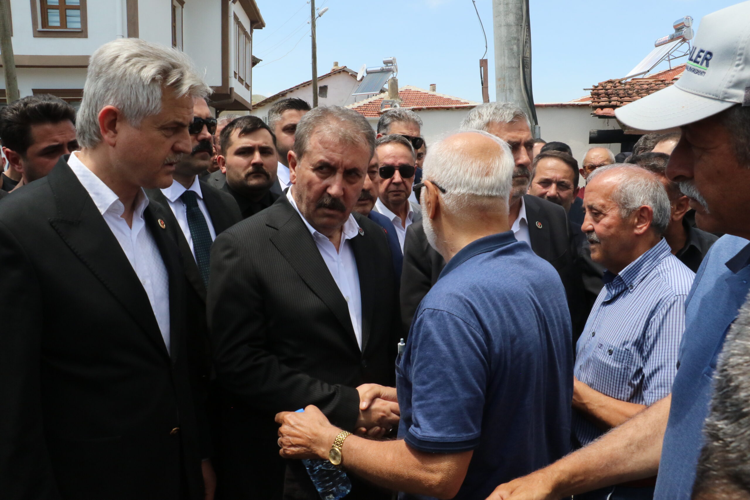 Mustafa Destici’nin ağabeyi, son yolculuğuna uğurlandı