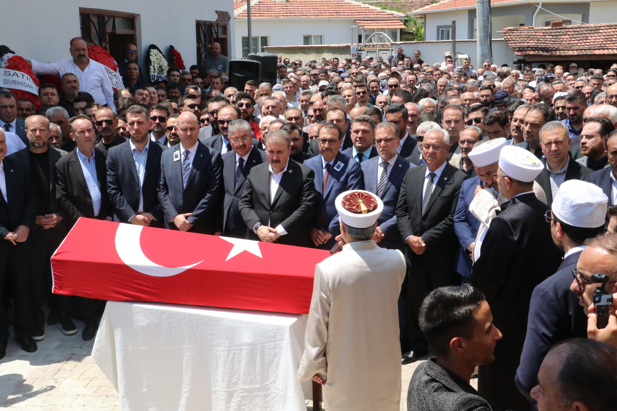 Mustafa Destici’nin ağabeyi, son yolculuğuna uğurlandı