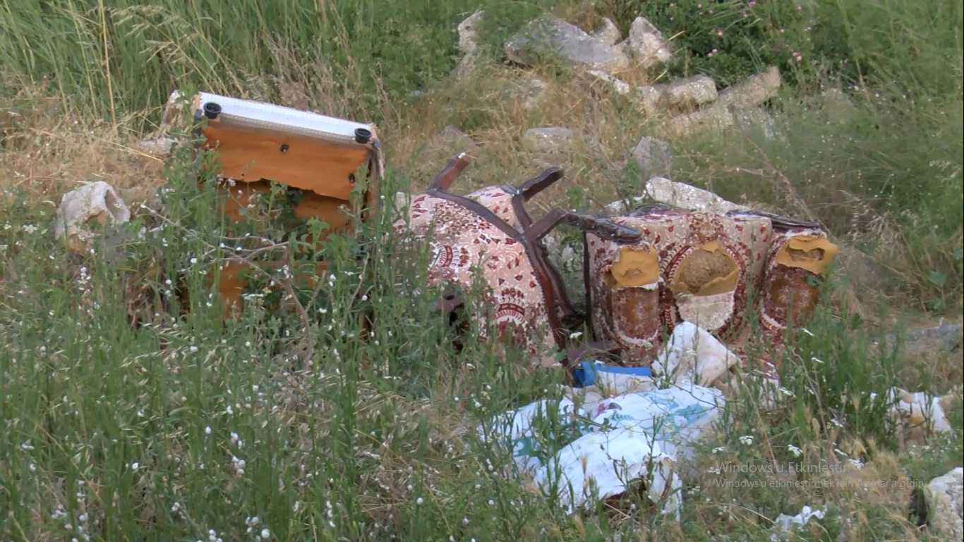 Kuş cenneti molozla doldu